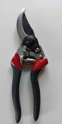 Produktbild von Handsekator 25 Mm 220/ FEINZ Klingen Aus Ergonomischer Griff Für Präzises Schneiden Stahl