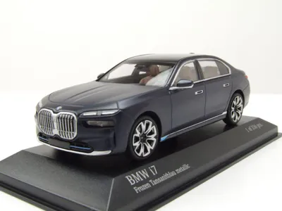 Obrázok produktu pre Minichamps 410024201 BMW I7 2023 matná modrá metalíza 1:43