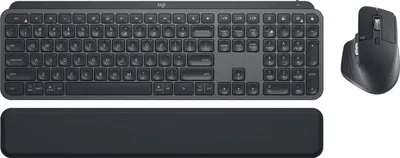 Produktbild von LOGITECH Tastatur-Maus-Set MX Keys Combo for Business, Graphit, Aluminium, Metall, Kunststoff; Logi Bolt, Intelligente Hintergrundbeleuchtung, Quiet Click, 8.000 DPI Optisch, Easy-Switch (3 Kanäle), Wiederaufladbar, Konturierte Mausform, Metallplatte Tastatur, Konkave Perfect Stroke Tasten, MagSpeed Rad; Tastatur (B: 430.2mm, H: 131.6mm, T: 20.5mm), Maus (B: 84.3mm, H: 124.9mm, T: 51mm), Handballenauflage (B: 420mm, H: 64mm, T: 8mm); Für Büro & Business; Kompatibel mit Windows 10/11, macOS 11+, Linux, Chrom