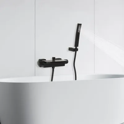 Immagine prodotto di Rubinetto per vasca da bagno - Cascata - Rubinetto a parete - Ottone - Acqua calda e fredda - Rubinetto per vasca