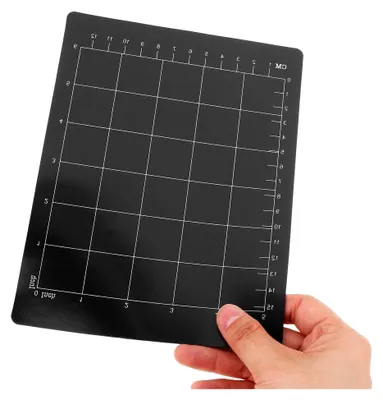Produktbild von Magnetische Schneidematte Flexible Schwarze Magnetplatte für Stanzmaschinen Präzise Materialfixierung Langlebiges Zubehör für Papier Stoff Leder Bastelprojekte