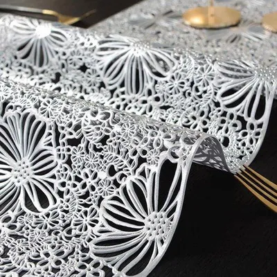 Immagine prodotto di Tovaglietta antiscivolo in PVC - Resistente al calore - 91 cm x 33 cm - Argento