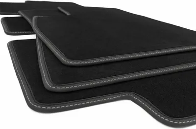 Produktbild von Fußmatten Tesla Model 3 Model Velours Automatten Sport Tuning Zubehör Premium Set, Doppelnaht Schwarz Silber