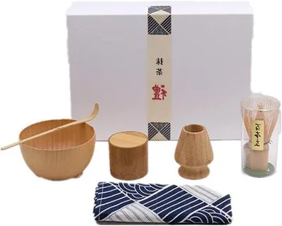 Produktbild von Traditionelles japanisches Matcha-Tee-Set mit Holz, Korb, Holzhalter, Bambus-Löffeln und Blechbecher - japanische Teezeremonie in der Stille