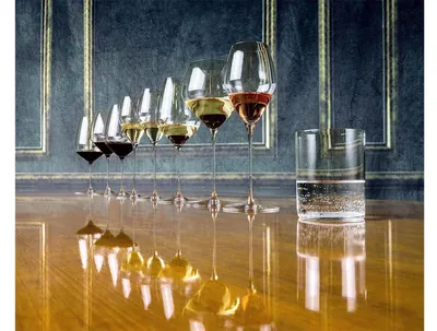 Zdjęcie produktu dla Riedel Veloce Zestaw degustacyjny Cabernet/Merlot + Pinot Noir/Nebbiolo + Riesling + Chardonnay 4 sztuki 5330/47-1
