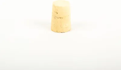 Produktbild von INNA-Glas Korken ALMEDA aus Naturkork, hell, 3,3cm, Ø1,9/2,3cm - Spitzkorken