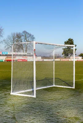 Produktbild von Fußballtor 3 x 2m STADIUM + Schusswand Italien.