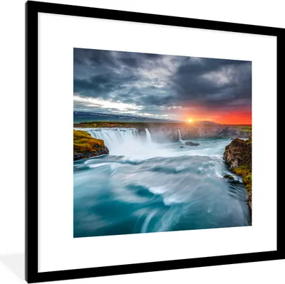 Produktbild von MuchoWow® Gerahmtes Poster Wasserfall - Sonnenuntergang - Natur - Wasser 40x40 cm - Poster mit Schwarzem Bilderrahmen Wandposter Rahmen Foto Bilder - Poster - Plakat im Rahmen