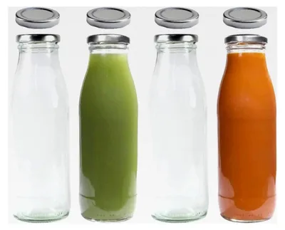 Produktbild von 4 Glasflaschen 500 ml mit 8 silberfarbenen Deckeln und Etiketten