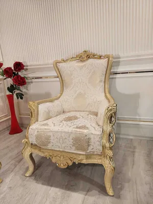 Image de Trône classique Fauteuil Chaise Meuble Baroque Fauteuil Chesterfield Velours