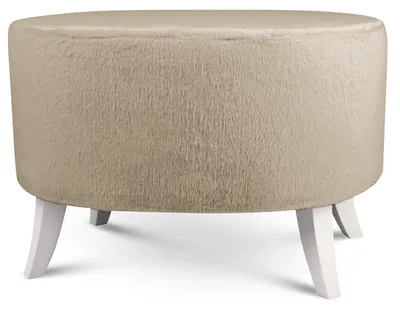 Produktbild von MG Design Ovaler Kunstfell-Hocker 62 x 72 cm in Beige mit Holzbeinen - Gepolsterter Fußhocker für Wohnzimmer oder Schlafzimmer