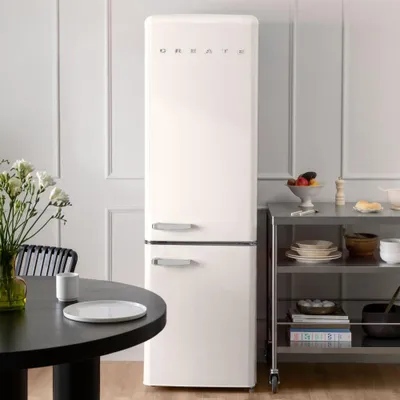 Produktbild von FRIDGE STYLANCE 244L - Kombi-Kühlschrank im Retro-Stil