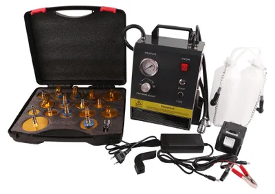 Produktbild von echtools EC1520 Elektrischer Bremsenentlüfter mit Akku Kupplung Entlüften Adapter Set