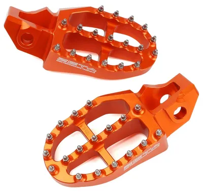 Zdjęcie produktu dla Podnóżki aluminiowe Ze93-1827 - Zeta Racing