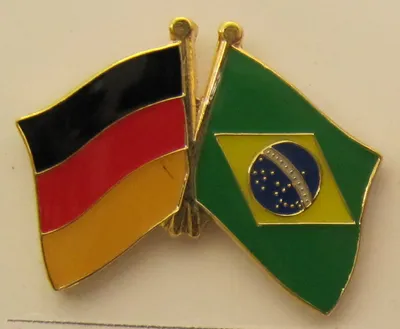 Produktbild von Brasilien / Deutschland Freundschafts Pin Anstecker Flagge Fahne Nationalflagge