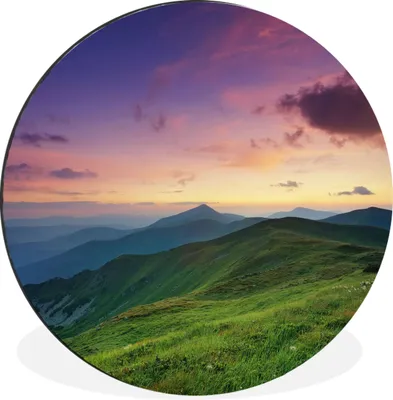 Produktbild von MuchoWow® Aluminium Wandkreis Berg - Gras - Landschaft - Abend Ø 90 cm Wanddeko Modern Wohnzimmer - Mauerkreis - Wandbilder - Runde Bild - Bild aus Aluminium - Schlafzimmer - Wohnzimmerdekoration - Wand Dekoration