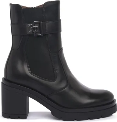 Immagine prodotto di scarpe Nero Giardini 514790100