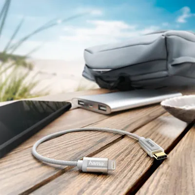 Produktbild von Schnelllade-/Datenkabel, USB-C - Lightning, 0,2 m, Weiß (187209)