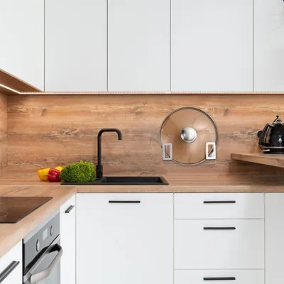 Produktbild von 2 Stück wandmontierte Topfdeckelhalter aus rostfreiem Edelstahl für eine platzsparende und praktische Küchenorganisation