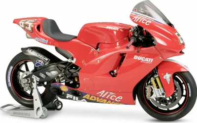 Obrázok produktu pre Tamiya 1:12 Ducati Desmosedici #65 MotoGP'03