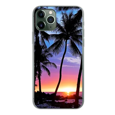 Produktbild von MuchoWow® Handyhülle Schutzhülle Hülle für iPhone 11 Pro Eine Silhouette von Palmen während eines Sonnenuntergangs auf Hawaii Silikon Softcase Handy Hülle - Handy