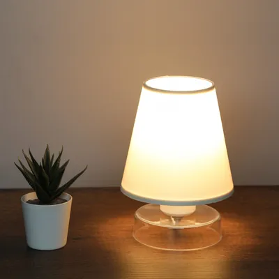 Immagine prodotto di Opviq, AYD-3660,Lampada da tavolo, crema, CORPO IN METALLO, 13 x 13 x 20 cm