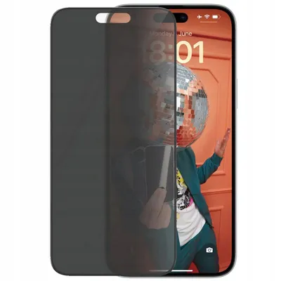 Imagen del producto de Protector de pantalla PanzerGlass SP para iPhone 15 Plus, con filtro de privacidad UWF y aplicador
