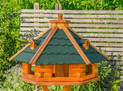 Produktbild von Riesiges XXL Vogelhaus mit Solarbeleuchtung, V18g XXL Solar