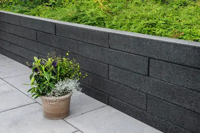 Produktbild von Rechteckpalisade iMount Classy basalt 12,5 cm x 12,5 cm x 80 cm