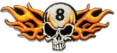 Obrázek produktu pro Skull With Flames Biker - nášivka, nažehlovací, nažehlovací nášivka, nášivka, nažehlovací, Velikost: 8,5 x 4,5 cm