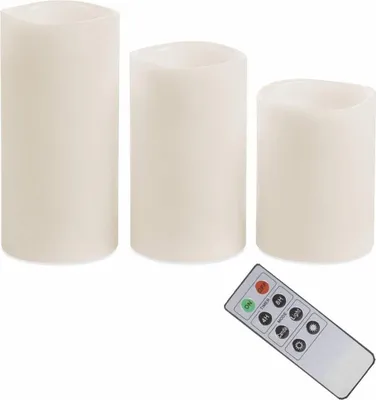 Produktbild von Set mit drei weißen LED-Kerzen + Fernbedienung