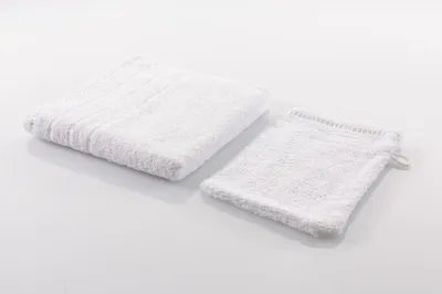 Produktbild von Gözze Frottierserie Berlin uni weiß Handtuch 50 cm x 100 cm