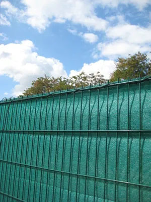 Zdjęcie produktu dla Ogrodzenie osłonowe HDPE zielone (RAL 6005) – wysokość 100 cm – szerokość 500 cm