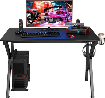Produktbild von Famanu Gamingtisch 115 cm mit Kopfhörerhalter, Becherhalter und Kabelmanagement - Schwarz