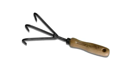 Produktbild von Krumpholz Grubber, 3 Zinken (geschmiedet) mit Eschengriff (14 cm)
