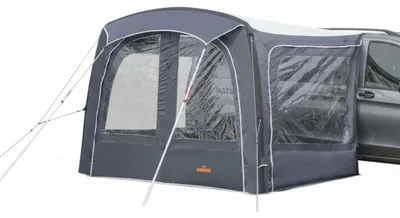 Produktbild von Campout Aufblasbares Busvorzelt für Campervan – 300 x 210 cm – 3000 mm Wassersäule – Anbauhöhe 180-210 cm – Aufbau in 15 Min – Inkl. Pumpe & Sturmabspannleinen