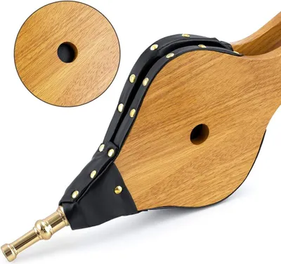 Produktbild von Kamin-Blasebalg, 39,4 x 17,8 cm, großer Holz-Luftgebläse-Blasebalg für Feuerstelle, Gussdüse für Outdoor-Camping, BBQ-Grill, Kamin, Handbalgpumpe, Grill, Feuerwerkzeug-Zubehör mit Aufhängegurt