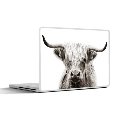 Produktbild von MuchoWow® Laptop Aufkleber Sticker Cover Schottischer Highlander - Tiere - Schwarz - Weiß 36.5x27.5 cm - Laptop-Sticker