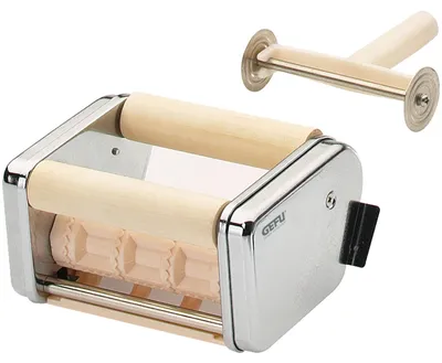 Produktbild von GEFU 28420, Ravioli-Stempel/Schneider, Metall, Edelstahl, Edelstahl, Holz, 111 mm, 145 mm, 77 mm