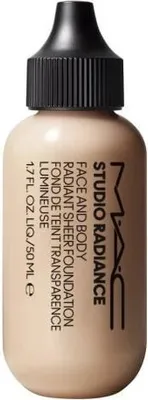 Produktbild von MAC Studio Radiance Face & Body Foundation W1 50 ml
