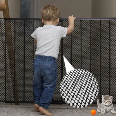 Zdjęcie produktu dla Uniqoos® siatka ochronna dla dzieci i zwierząt domowych z regulowanym systemem mocowania – siatka balkonowa i schodowa, poliester, 300 x 90 cm
