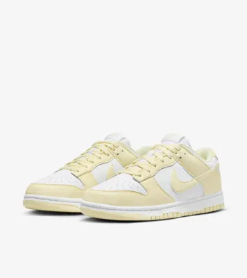 Produktbild von Nike Dunk Low Next Nature "Alabaster", Gelb, Größe: 38,5