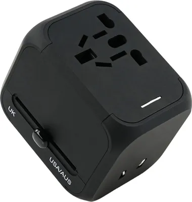 Produktbild von Universal Reiseadapter mit 2 USB-C und 1 USB-A Ladeanschluss – Internationaler Steckdosenadapter für USA, UK, EU und mehr