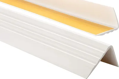 Produktbild von ProfiPVC Treppenkantenprofil PVC 50x40mm 1,65 m selbstklebend Anti-Rutsch Treppenkanten-Schutzprofil, Weiß