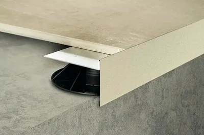 Obrázek produktu pro Obvodový profil Mapei 100 mm béžový 86919 CPLV/100