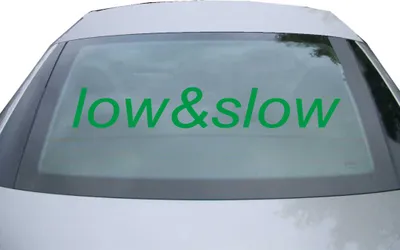 Produktbild von Indigos UG - Aufkleber Heckscheibe & Motorklappe DE6227 - grün - 600x117 mm - low&slow - Auto Scheiben Fenster Heckklappe Tuning Racing JDM - Die cut