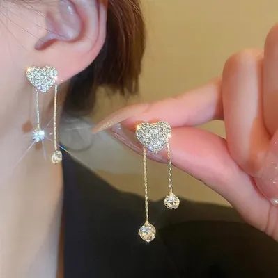 Zdjęcie produktu dla Kolczyki Długie SERCE Kryształ Wiszące CYRKONIE ELEGANCKIE PREZENT