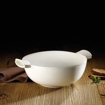 Produktbild von Villeroy & Boch Suppenterrine 2,5 Liter Weiß, spülmaschinenfest und mikrowellensicher