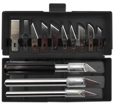 Produktbild von Vaessen Creative Bastelmesser Set, 3 Hobbymesser, 13 Ersatzklingen, Cuttermesser