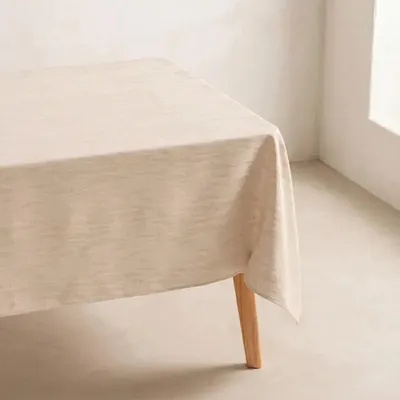 Immagine prodotto di Tovaglia in cotone jacquard GAMUSI TAREL 140x350 cm – Tovaglia tessuta antimacchia – Elegante tovaglia da pranzo color beige